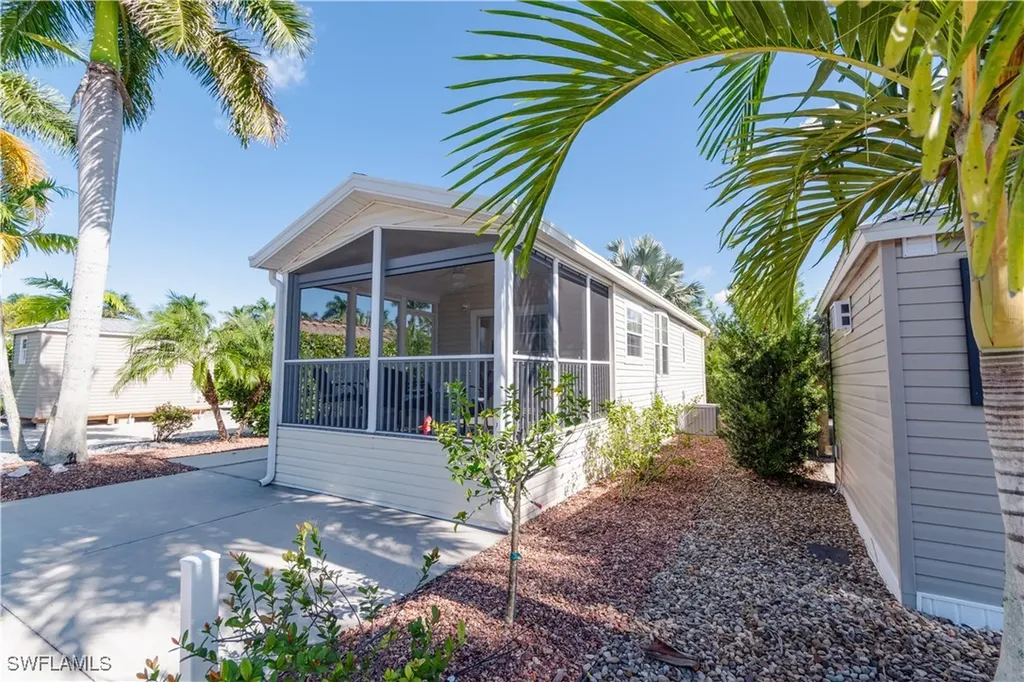 5500 Cypress Trail Resort Circle Fort Myers FL 33905