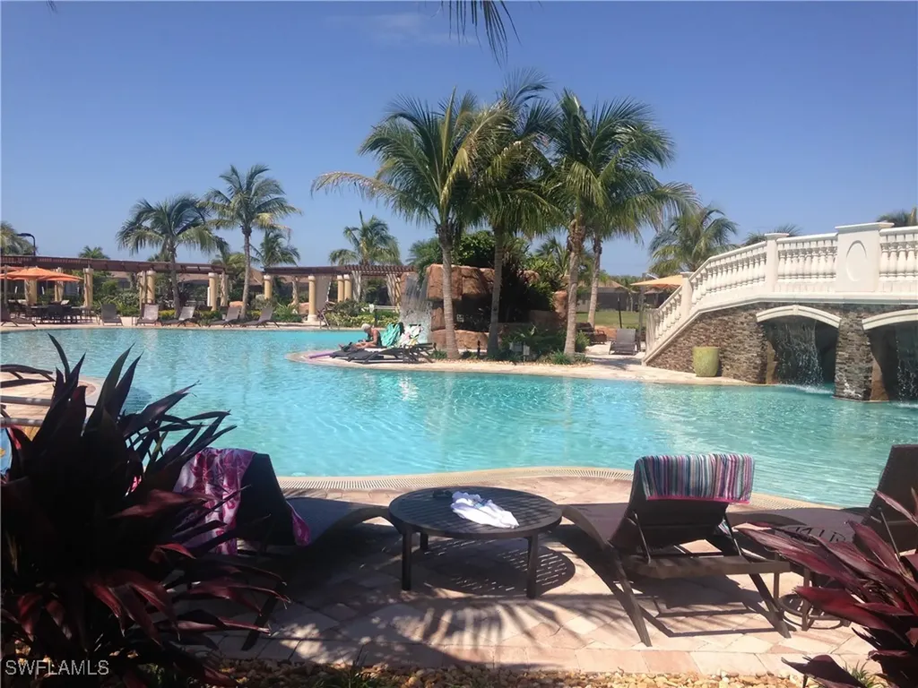 9719 Acqua Court Naples FL 34113