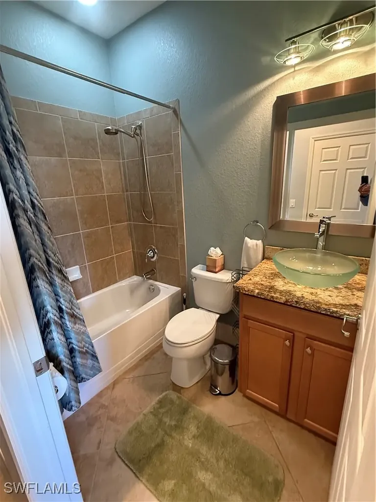 9719 Acqua Court Naples FL 34113