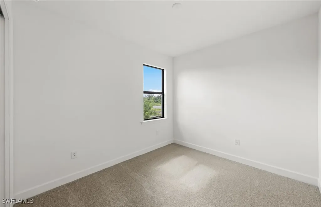 17073 Bishop Boulevard Alva FL 33920