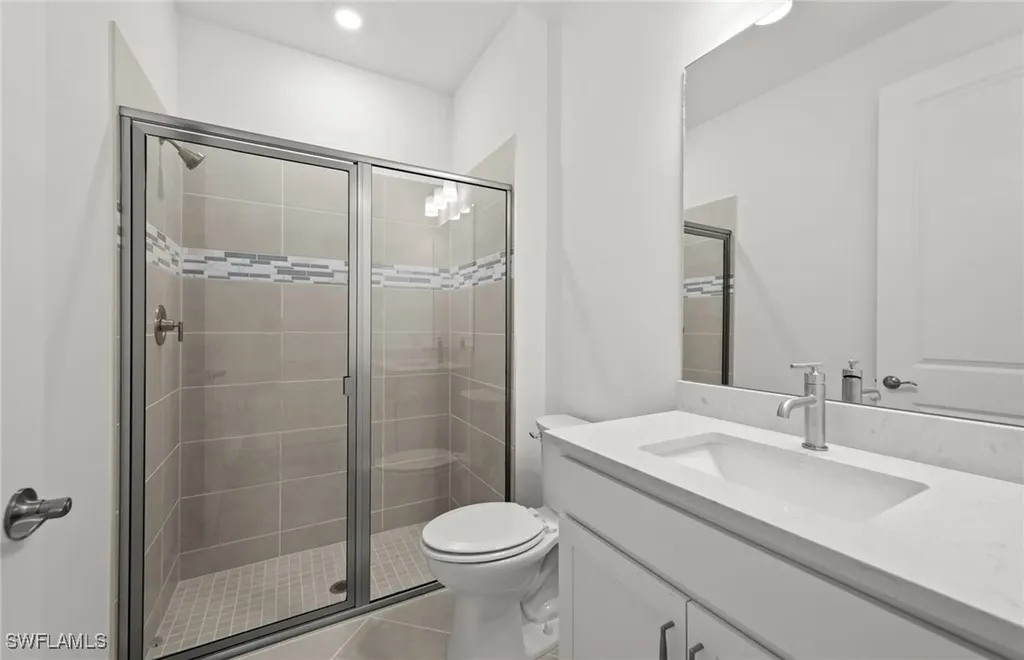 17073 Bishop Boulevard Alva FL 33920