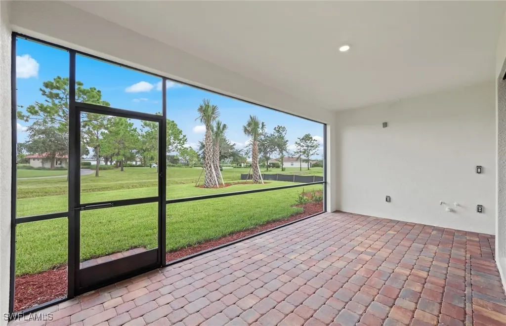 17073 Bishop Boulevard Alva FL 33920