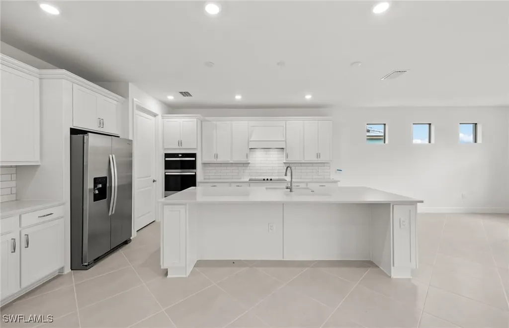 17073 Bishop Boulevard Alva FL 33920