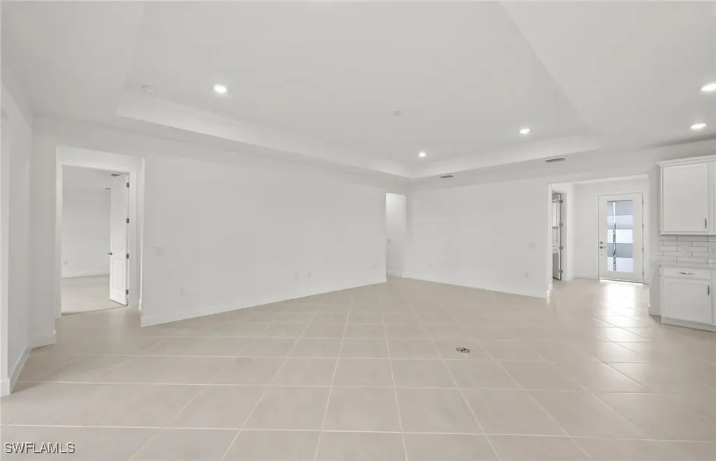 17073 Bishop Boulevard Alva FL 33920