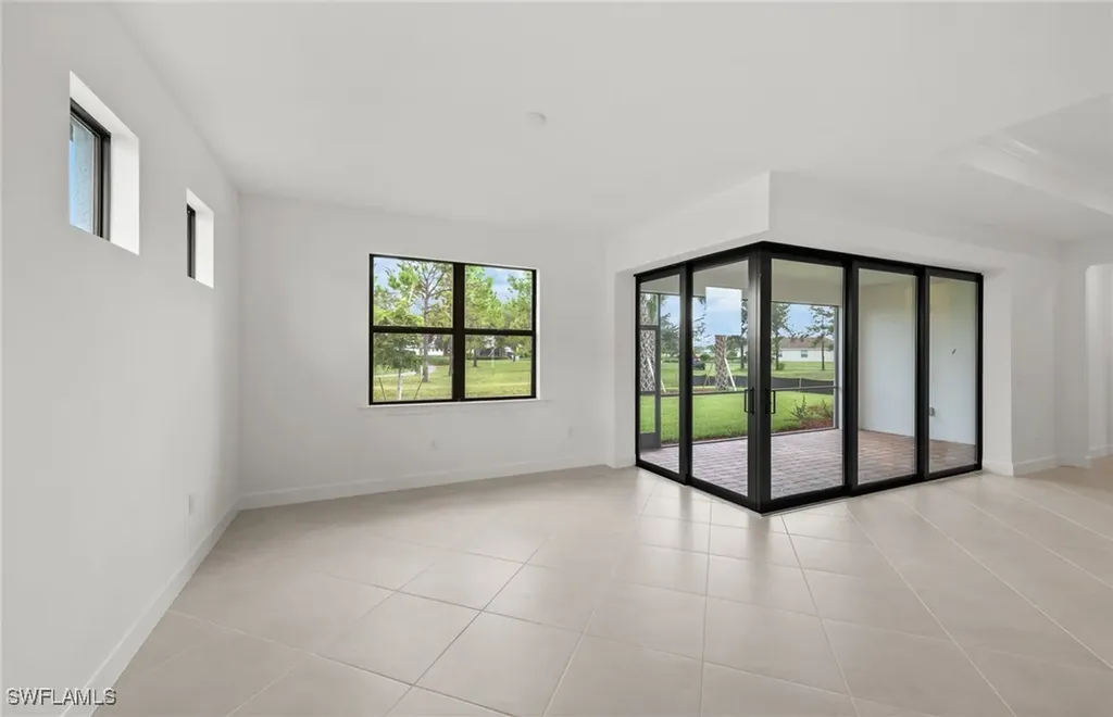 17073 Bishop Boulevard Alva FL 33920