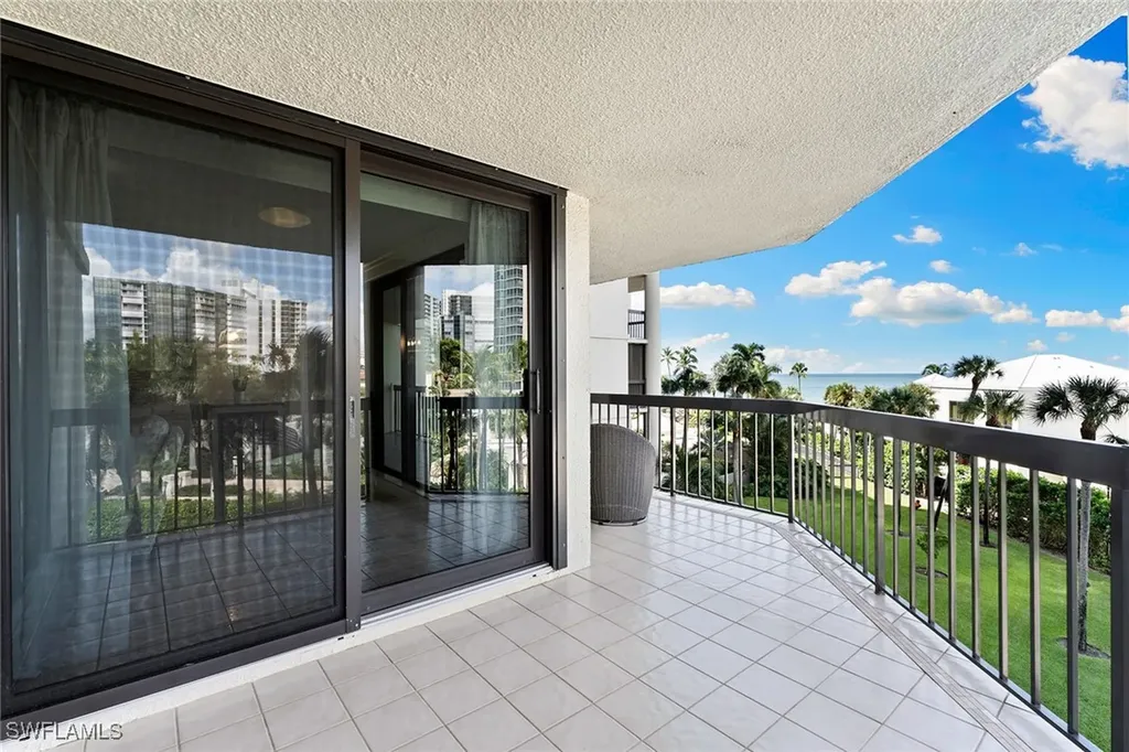 4551 Gulf Shore Boulevard N Naples FL 34103