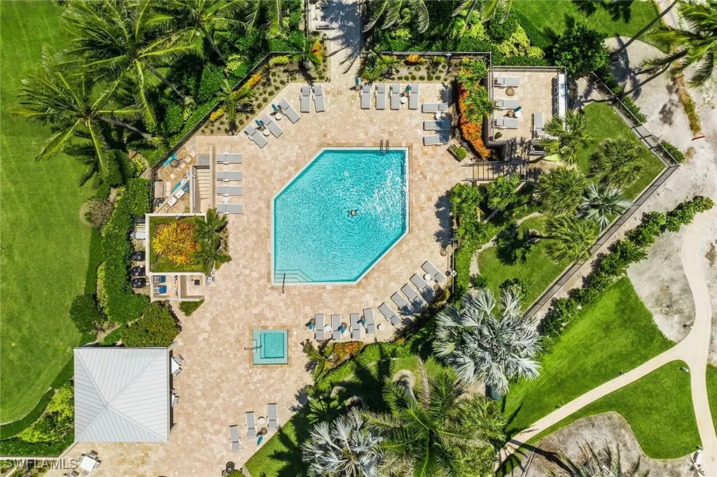 4551 Gulf Shore Boulevard N Naples FL 34103