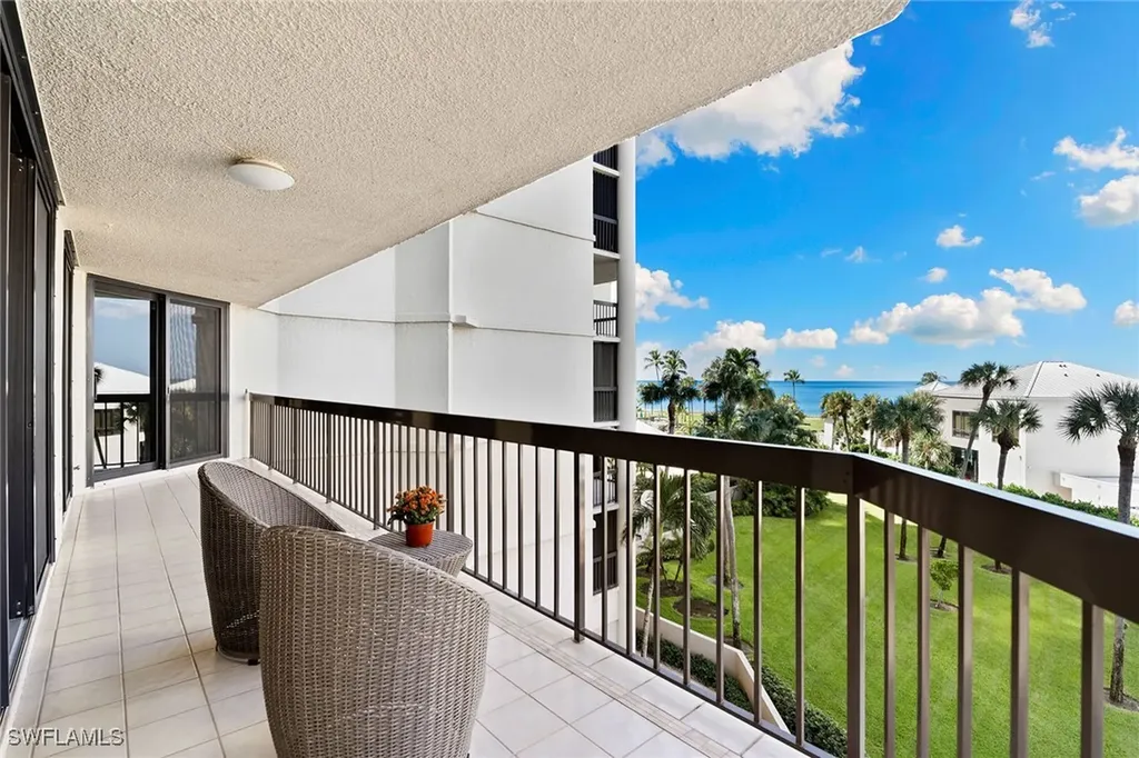 4551 Gulf Shore Boulevard N Naples FL 34103