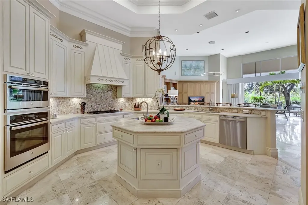 7261 Tilden Lane Naples FL 34108