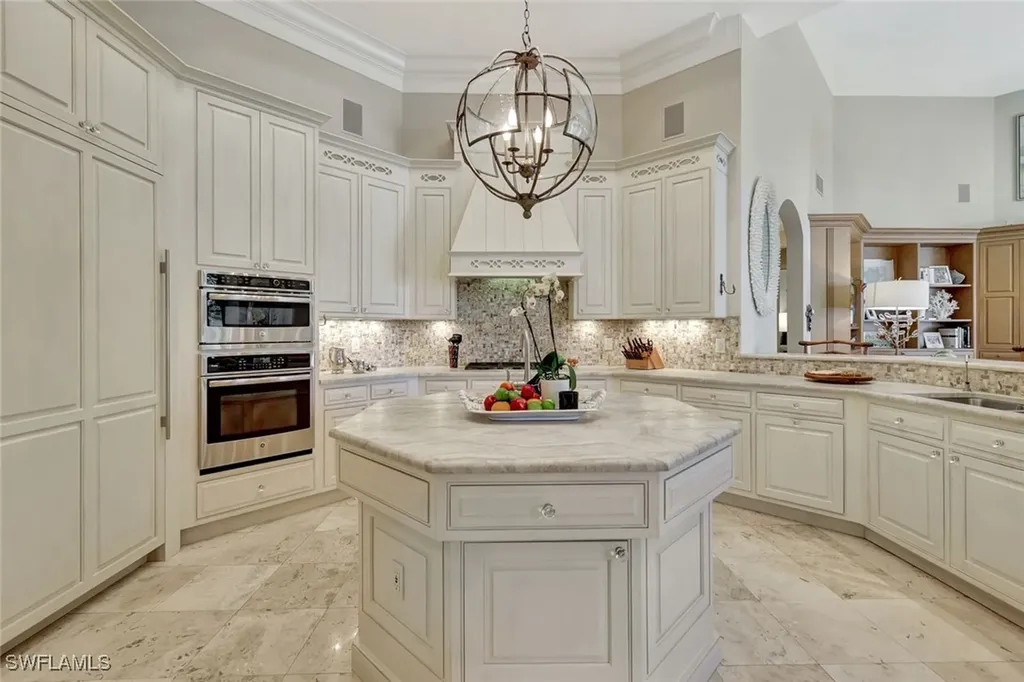 7261 Tilden Lane Naples FL 34108