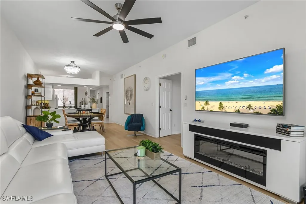 6750 Beach Resort Drive Naples FL 34114