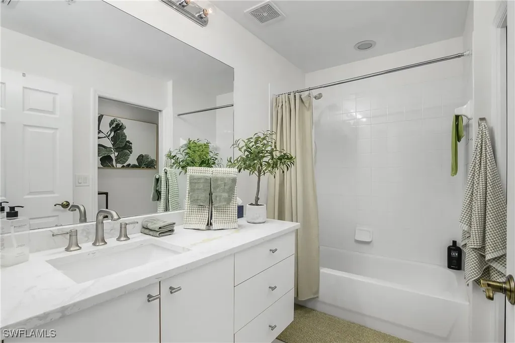 6750 Beach Resort Drive Naples FL 34114