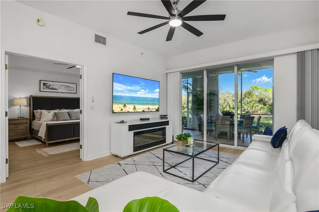 6750 Beach Resort Drive Naples FL 34114