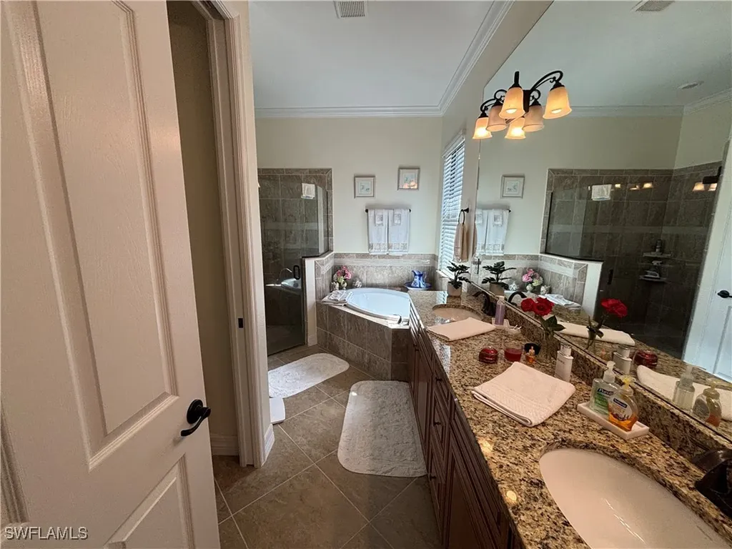 28058 Kerry Court Bonita Springs FL 34135