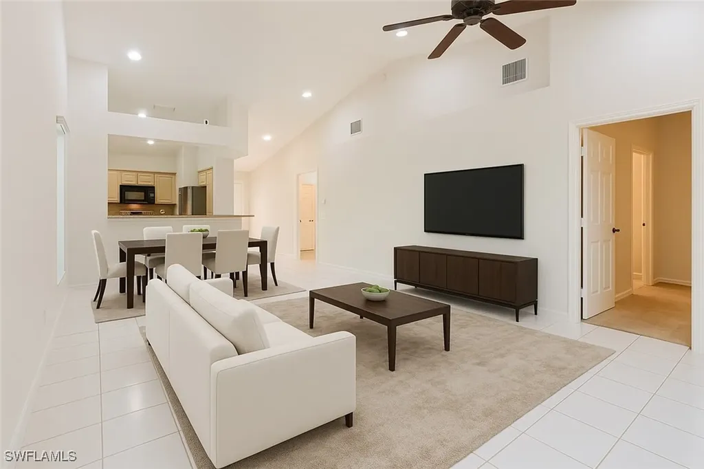736 Wiggins Lake Drive Naples FL 34110