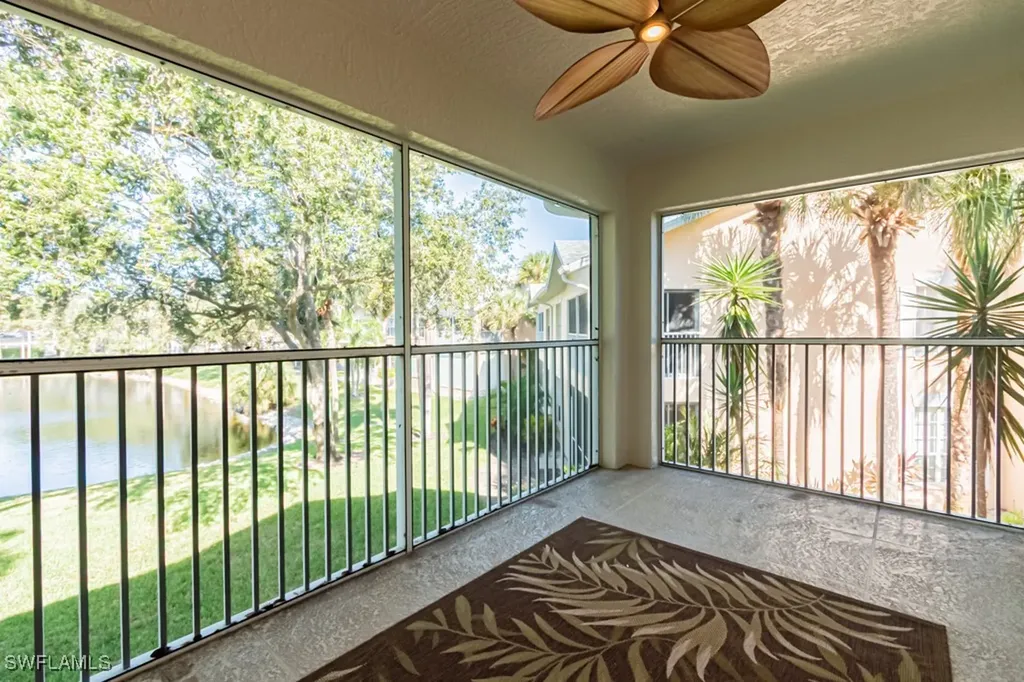 736 Wiggins Lake Drive Naples FL 34110