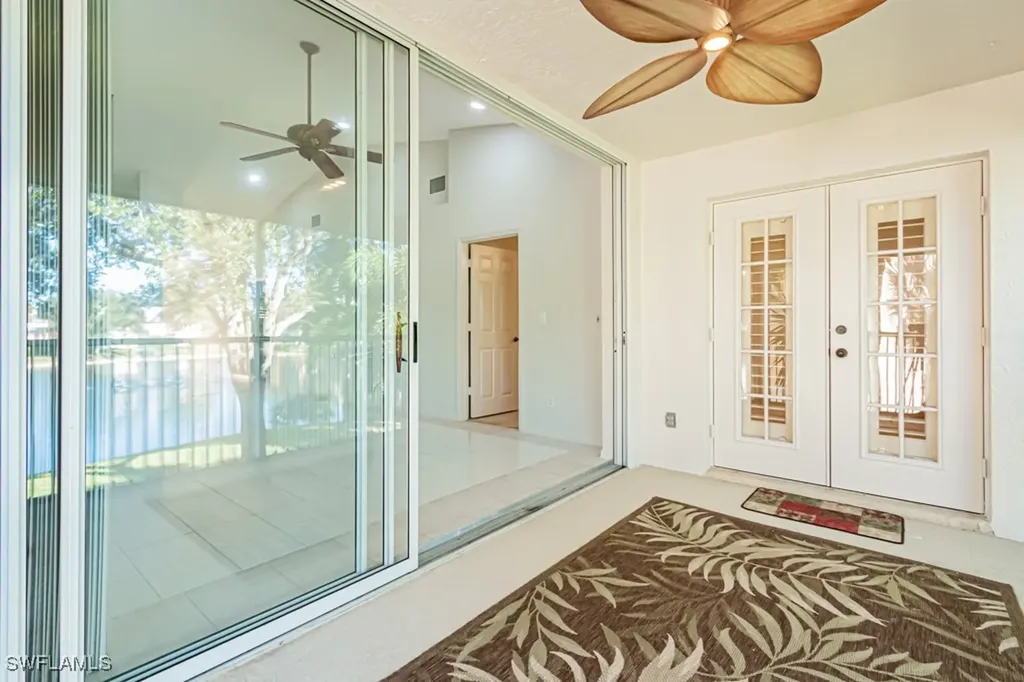 736 Wiggins Lake Drive Naples FL 34110