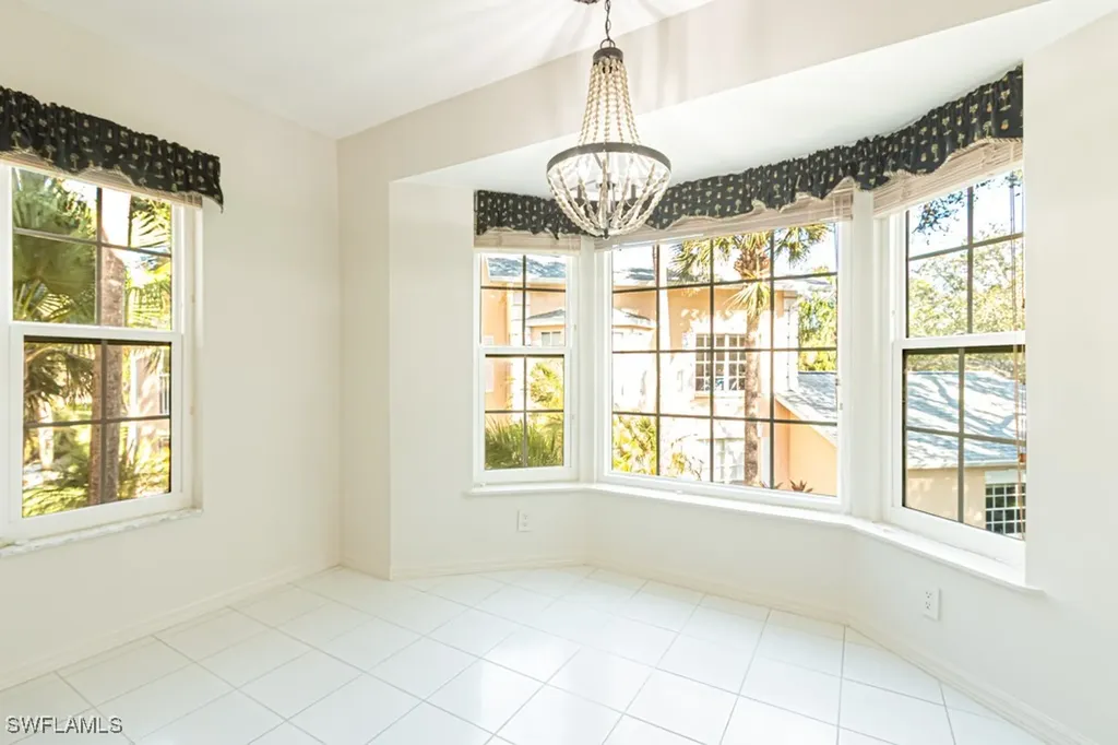 736 Wiggins Lake Drive Naples FL 34110