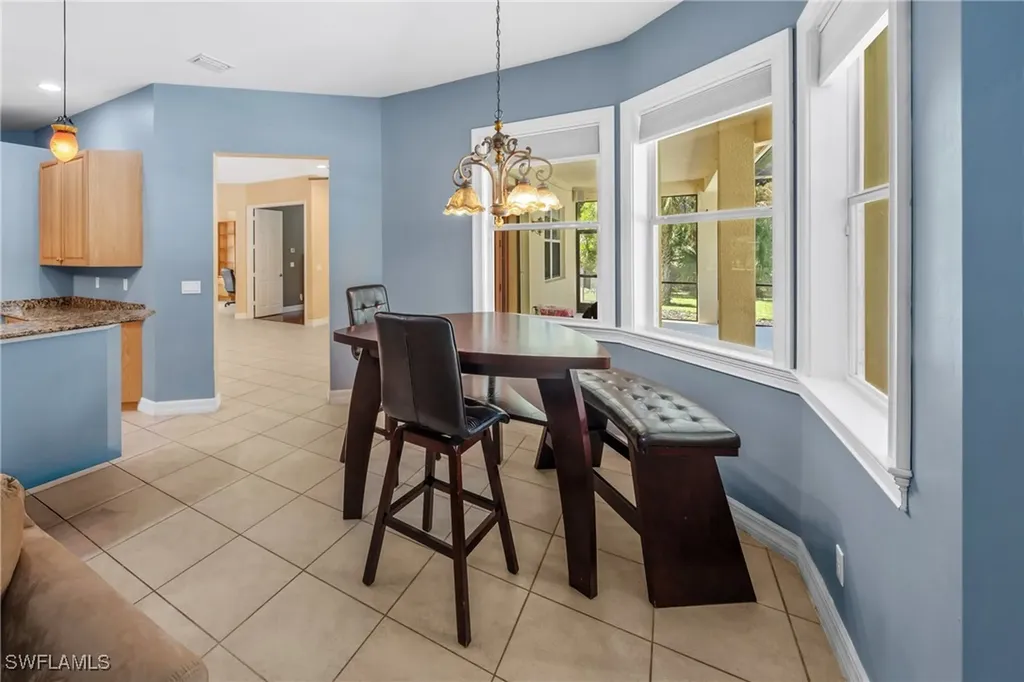 615 12th Avenue NE Naples FL 34120