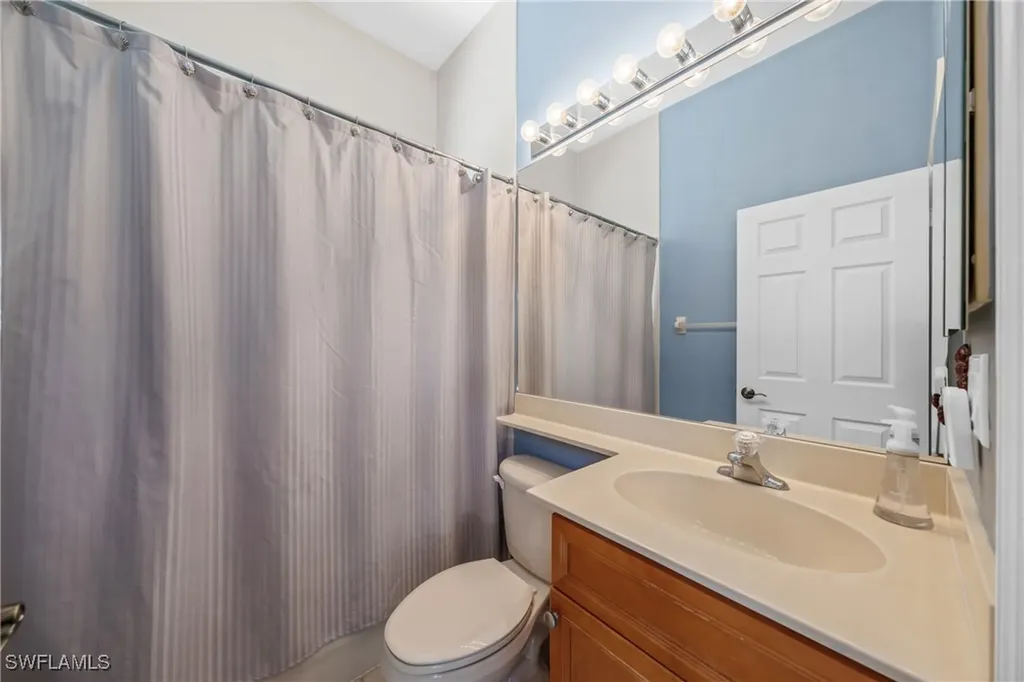 615 12th Avenue NE Naples FL 34120