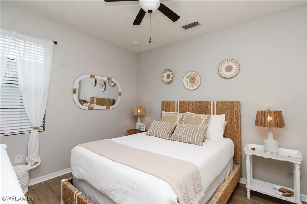 9025 Alturas Street Naples FL 34113