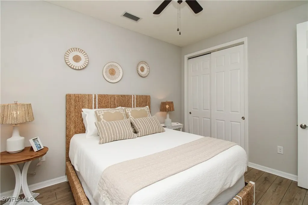 9025 Alturas Street Naples FL 34113