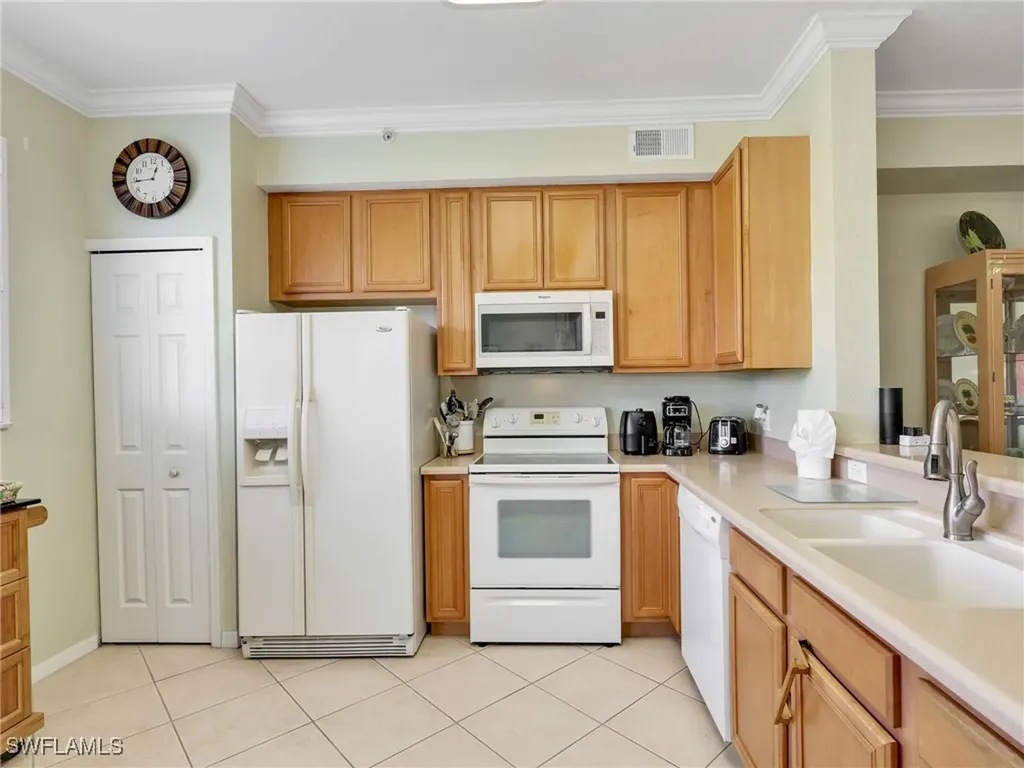 6824 Sterling Greens Place Naples FL 34104
