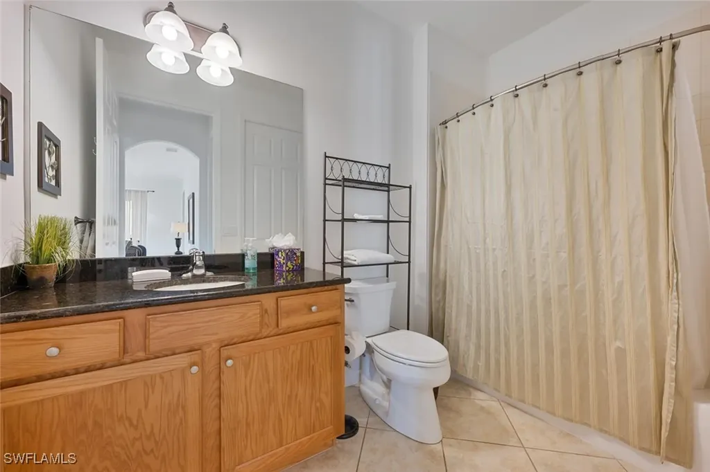 8945 Malibu Street Naples FL 34113