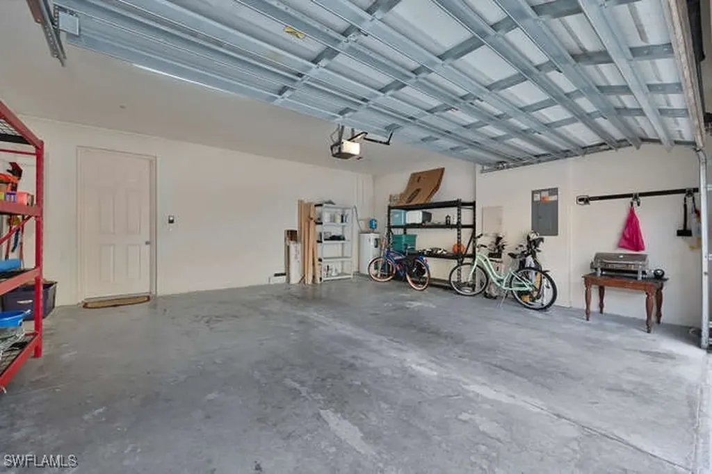 8945 Malibu Street Naples FL 34113