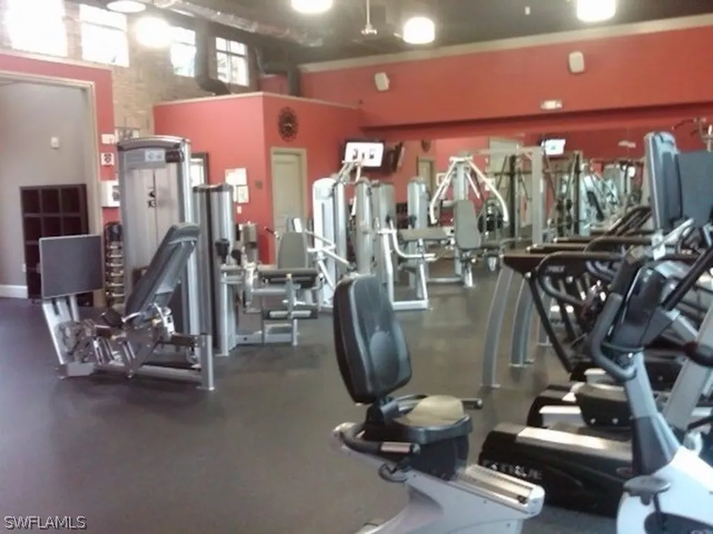 8945 Malibu Street Naples FL 34113