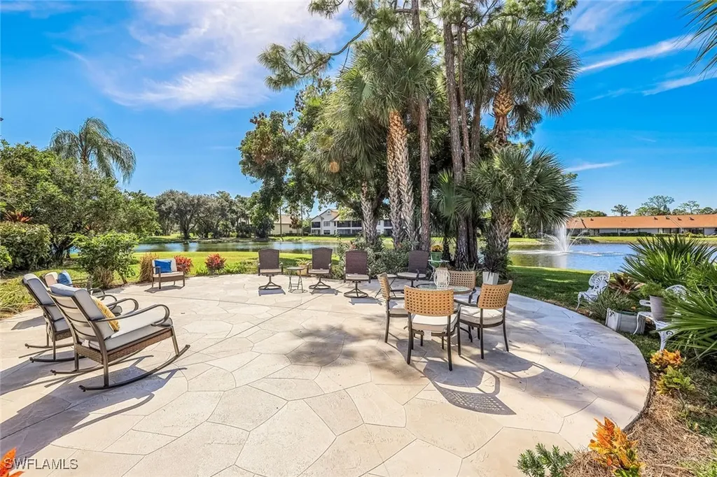 460 Fox Haven Drive Naples FL 34104
