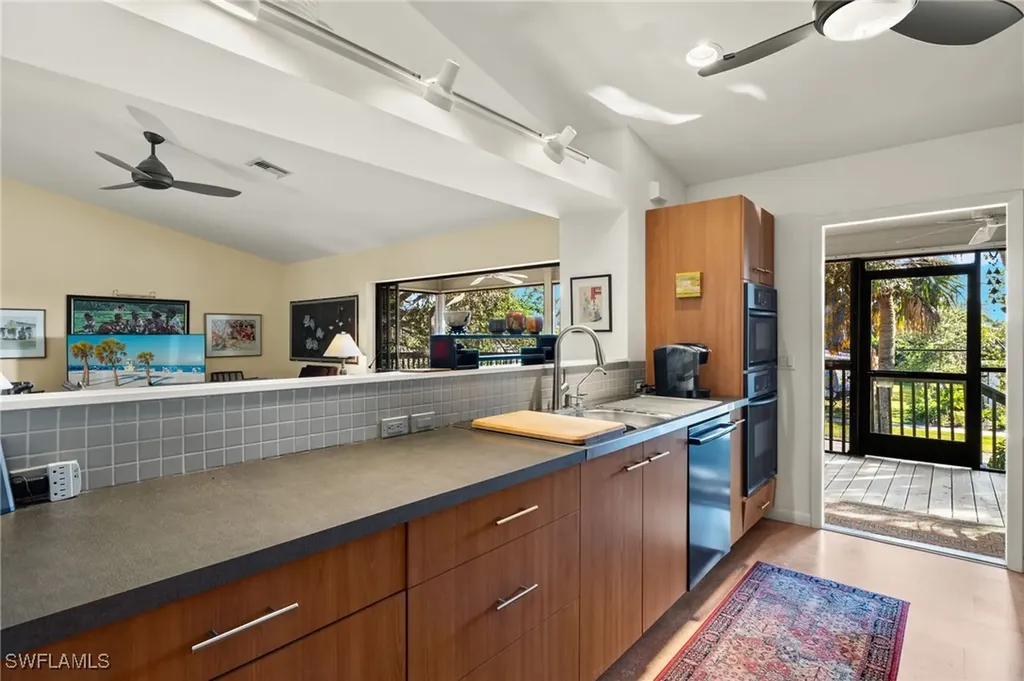 2151 Estey Avenue Naples FL 34104