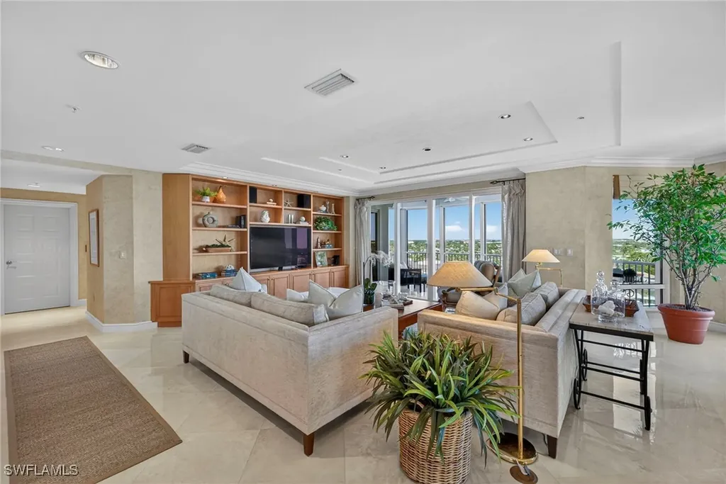 4201 Gulf Shore Boulevard N Naples FL 34103