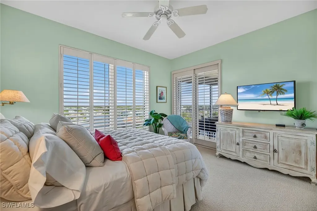 4201 Gulf Shore Boulevard N Naples FL 34103