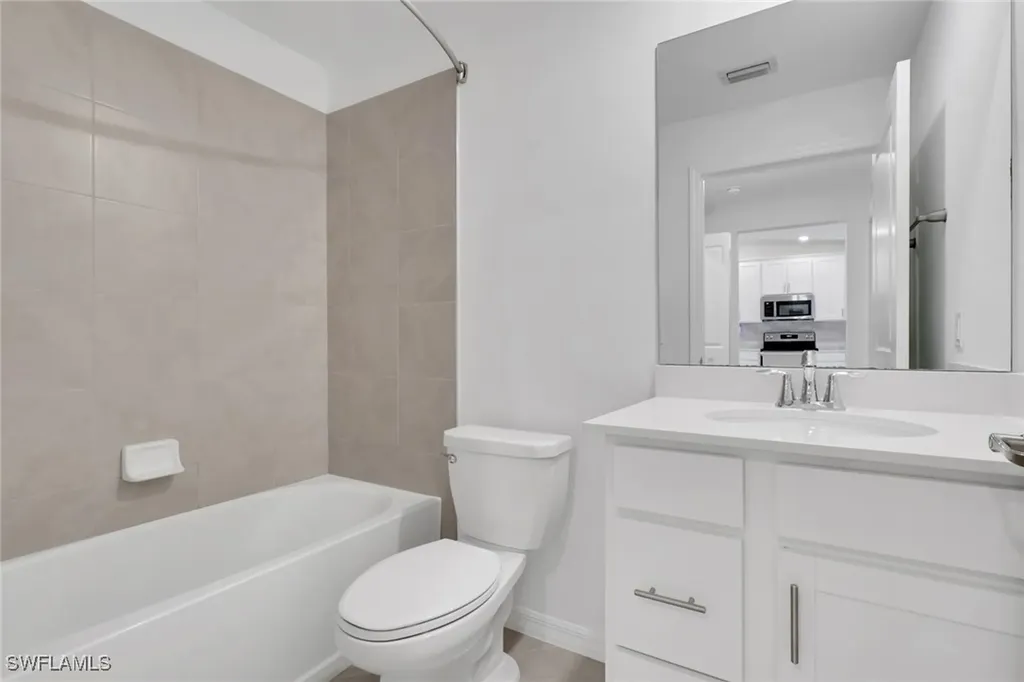 6047 Ellerston Way SW Ave Maria FL 34142