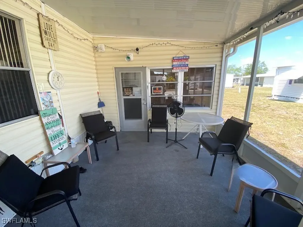 2727 Indianwood Drive North Fort Myers FL 33917