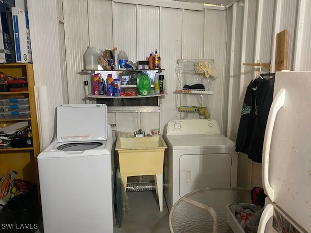 2727 Indianwood Drive North Fort Myers FL 33917