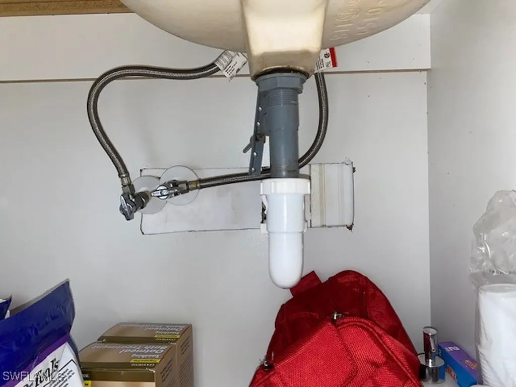 2727 Indianwood Drive North Fort Myers FL 33917