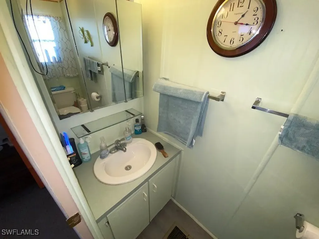 2727 Indianwood Drive North Fort Myers FL 33917