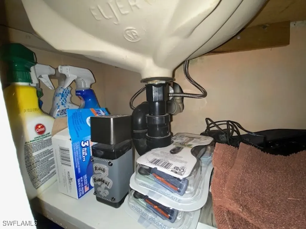 2727 Indianwood Drive North Fort Myers FL 33917