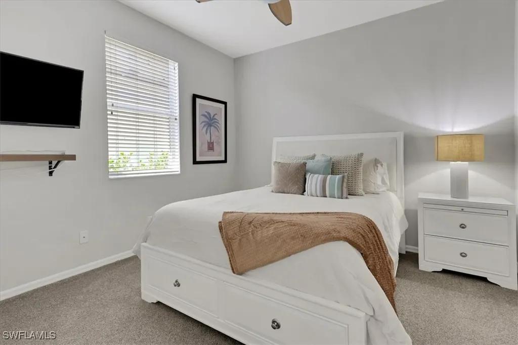 1140 10th Avenue N Naples FL 34102