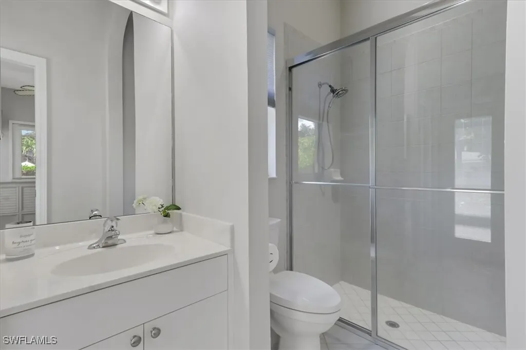 1140 10th Avenue N Naples FL 34102