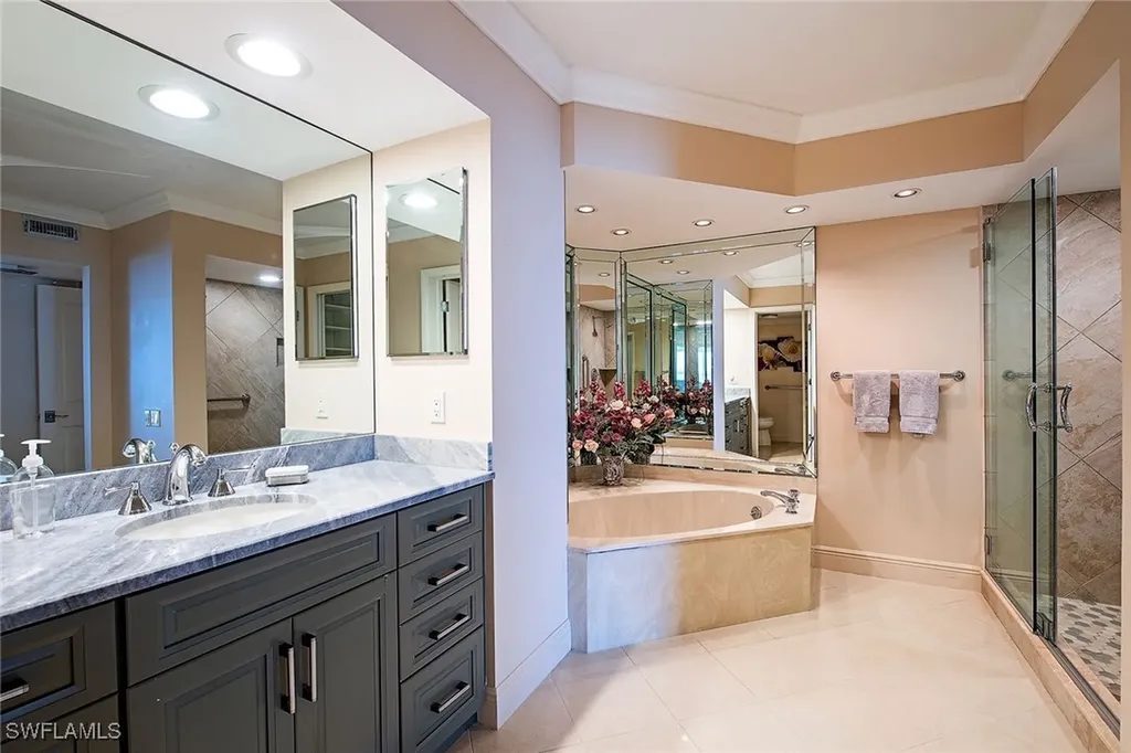 4401 Gulf Shore Boulevard N Naples FL 34103