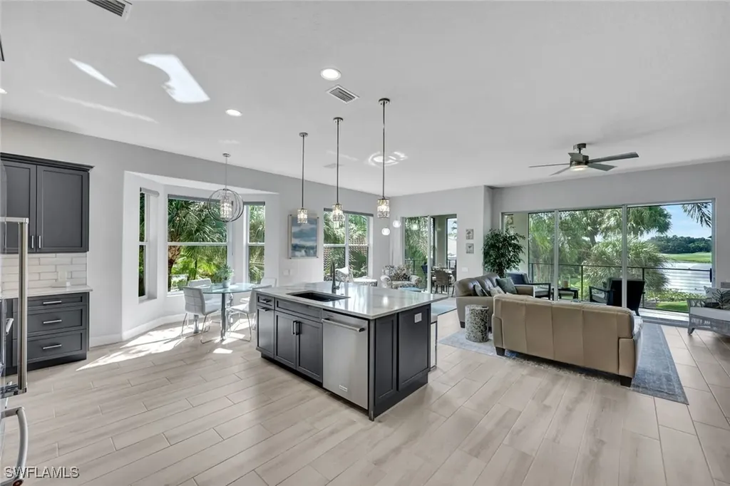 3310 Hamlet Drive Naples FL 34105