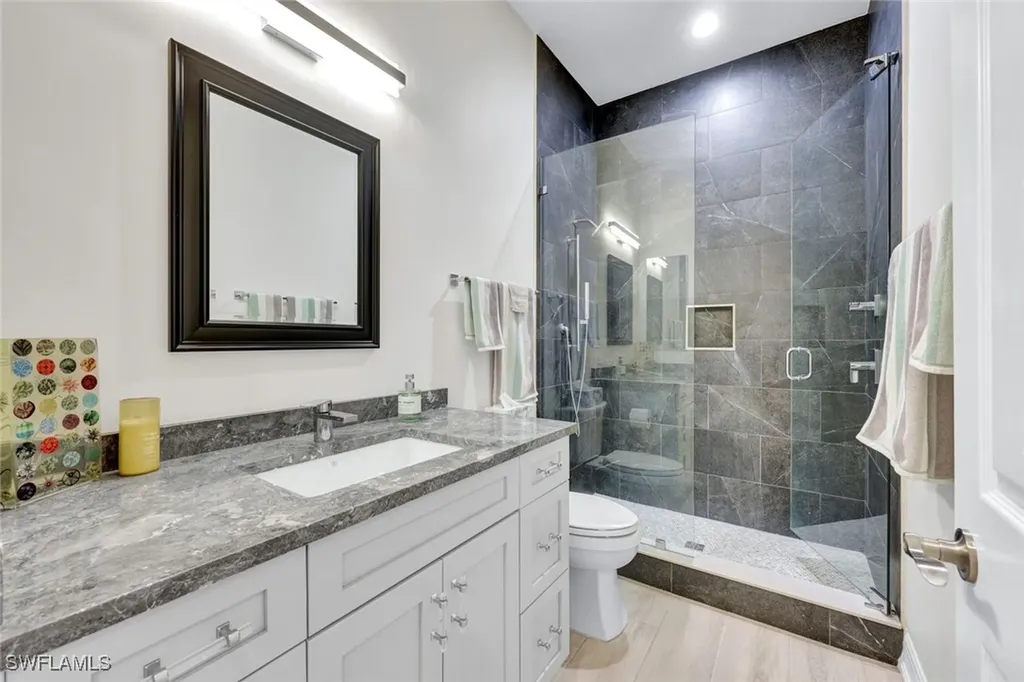 3310 Hamlet Drive Naples FL 34105