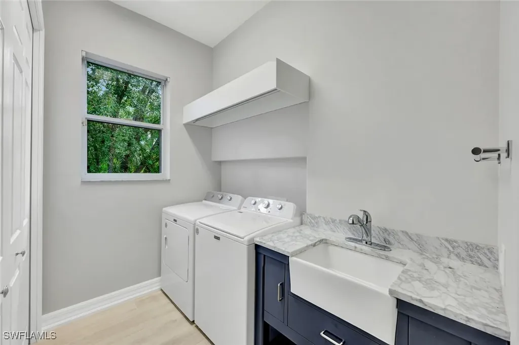 3310 Hamlet Drive Naples FL 34105