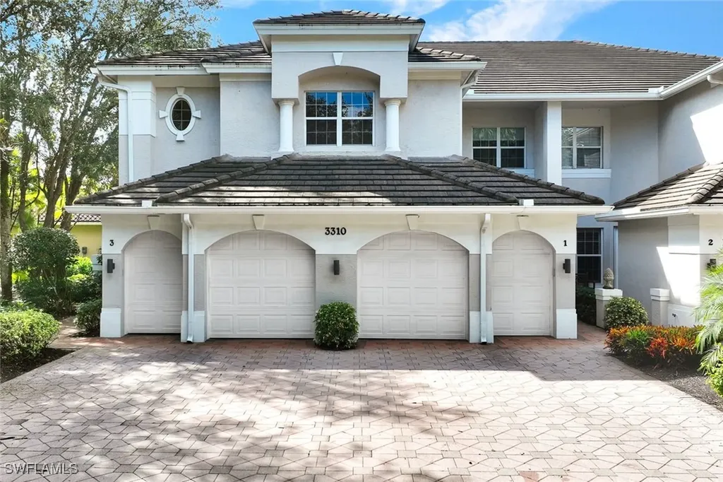 3310 Hamlet Drive Naples FL 34105