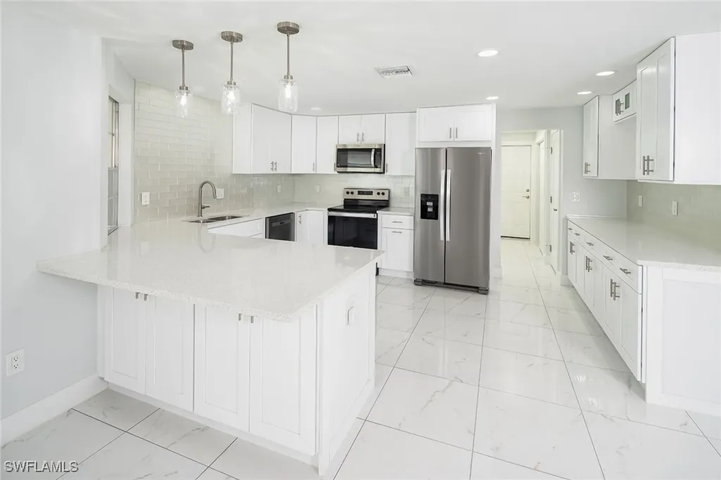 320 Bow Line Drive Naples FL 34103