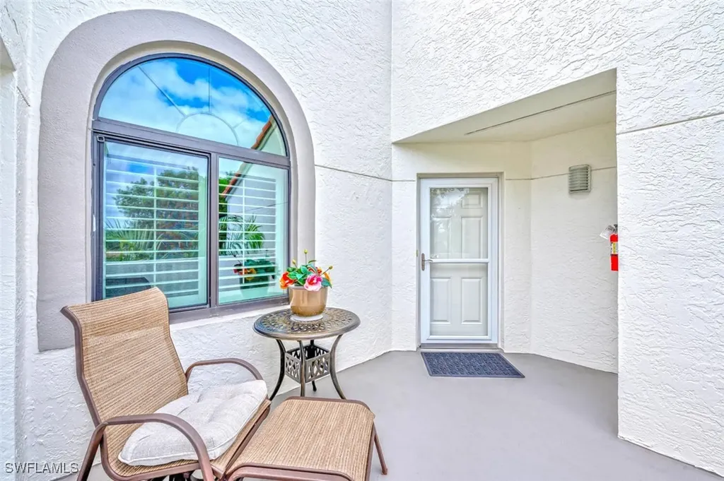 583 Beachwalk Circle Naples FL 34108