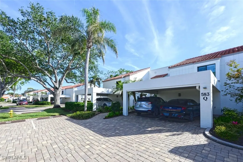583 Beachwalk Circle Naples FL 34108